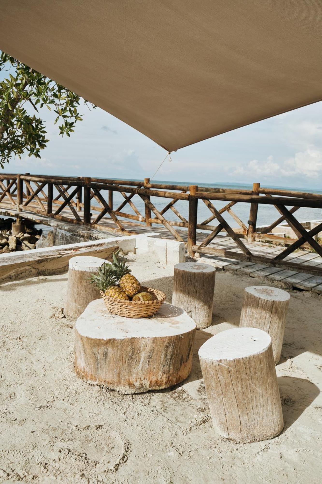 El Embrujo Tintipan Hotel Tintipan Island Buitenkant foto